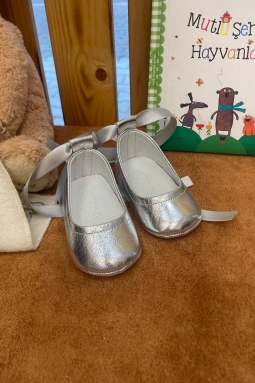 Детские балетные мокасины из натуральной кожи серебристого цвета